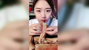 娱乐吃瓜酱自卑,揭秘明星背后的自卑心理